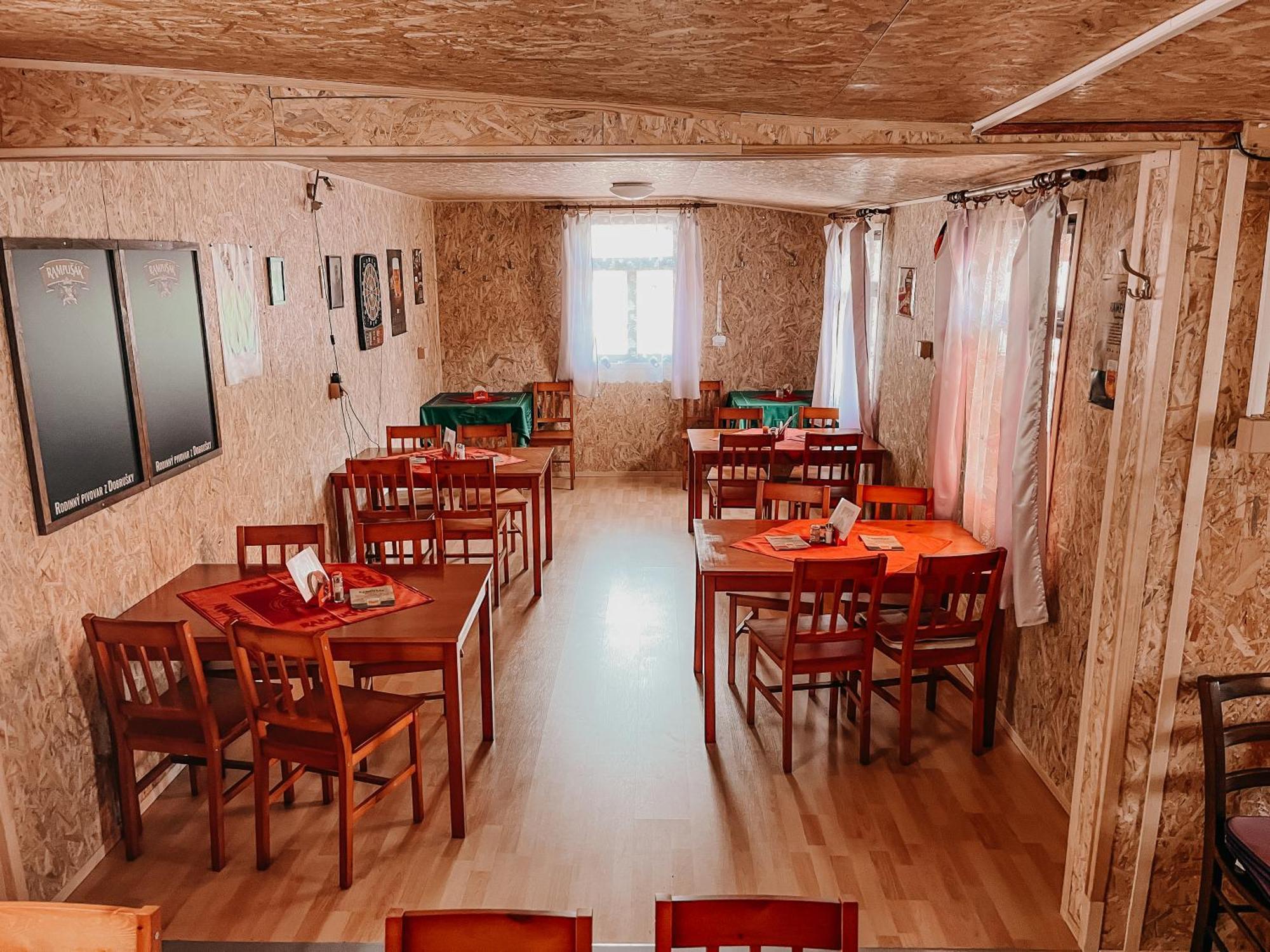 Karavan 3 V Arealu Koupaliste Bystre V Orlickych Horach Exterior photo